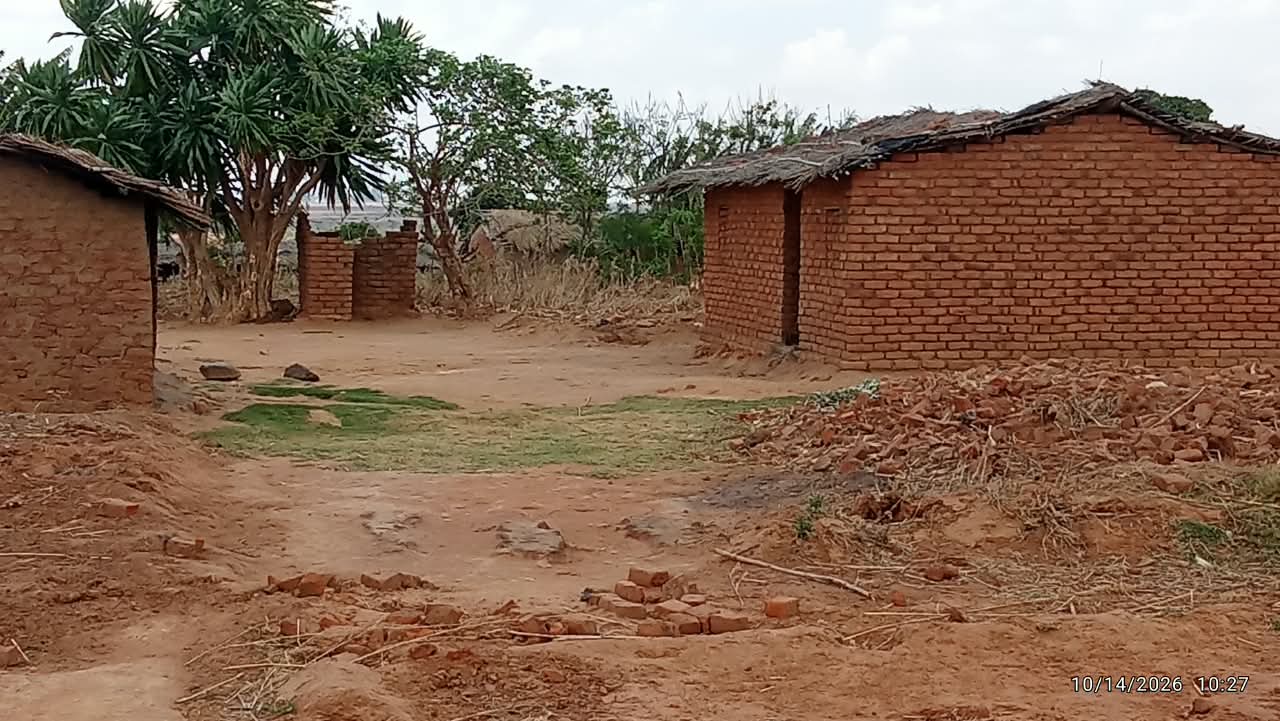 30  ACRES FOR SALE  IN KASUNGU