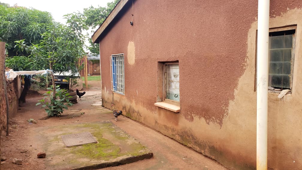 AREA 25 A HOUSE FOR SALE